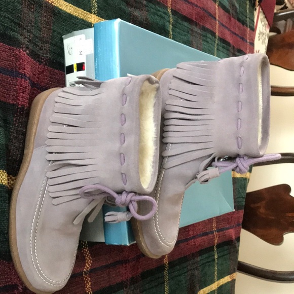 Nine West Size 8 Lt Purple Suede Booties - Picture 1 of 4